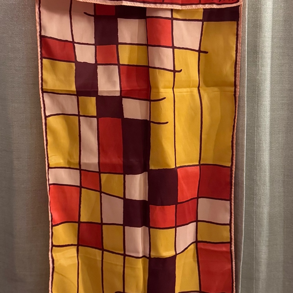 Vera Neumann Geometrical Grid Pattern Polyester S… - image 2